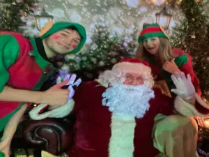 Luxury Santa + 2 Assistant Elves (60min Visit)