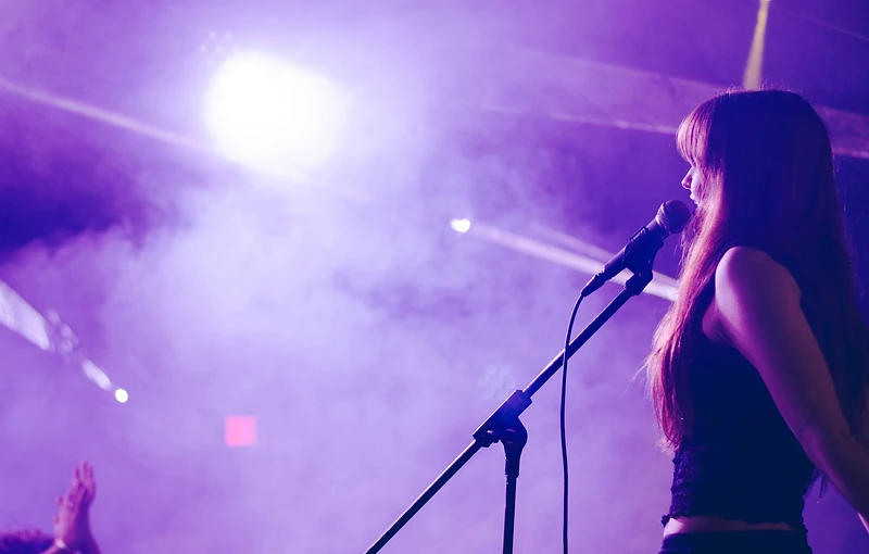 SWITCH Nashville singer on stage