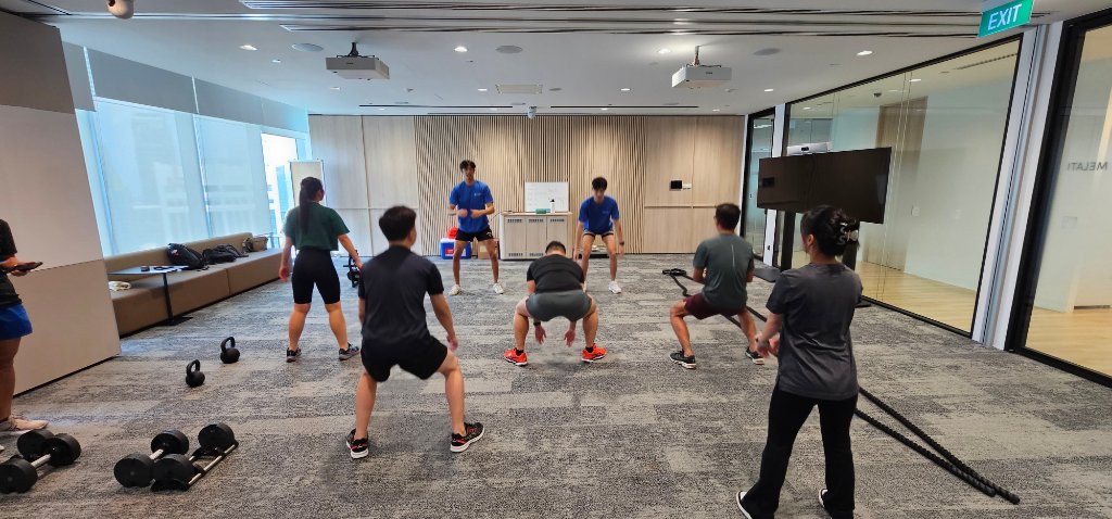 JG Fit strength training session in Clarke Quay studio