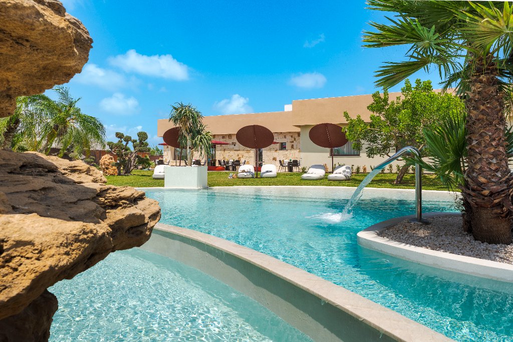 Piscina blu