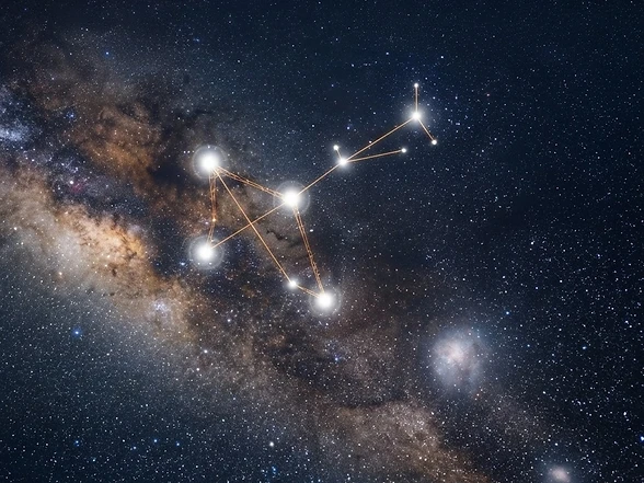 The Chambers of the South — Heder Teman traced over the stars