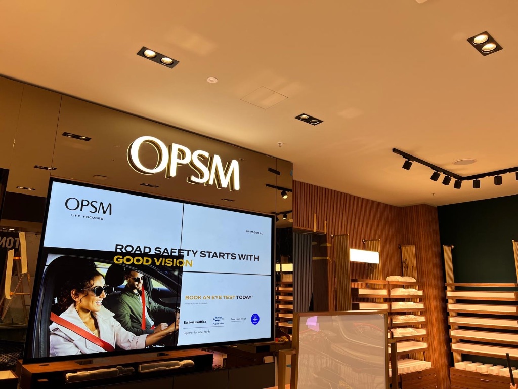 OPSM illuminated LED shopfront signage — Signvox
