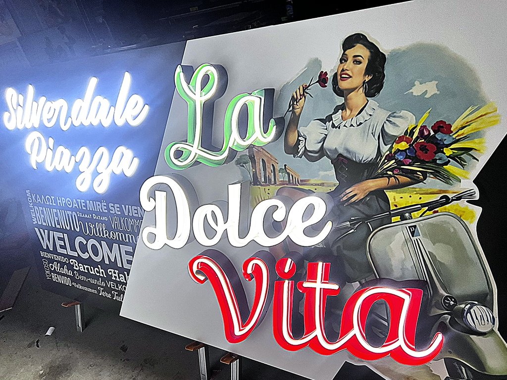 Silverdale Piazza — La Dolce Vita — photo 4: Custom 3D Illuminated Signage, Large Format Print, Shopping Centre Feature Sign