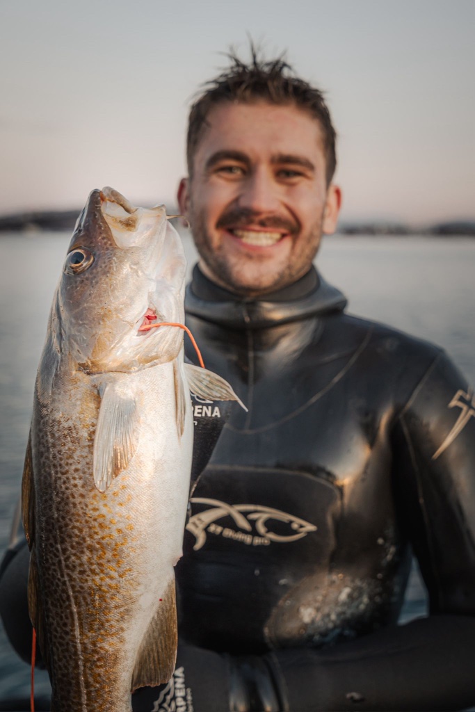 Eivind Larsen, Marine Biologist · Wildlife Guide · Spearfishing Expert at Northern Yachting AS