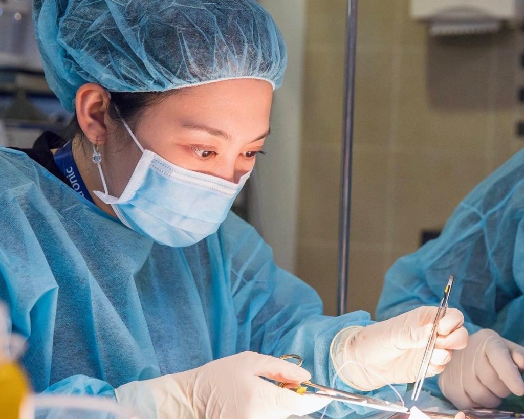 Dr Shilla Mariah Yussof in the operating theatre