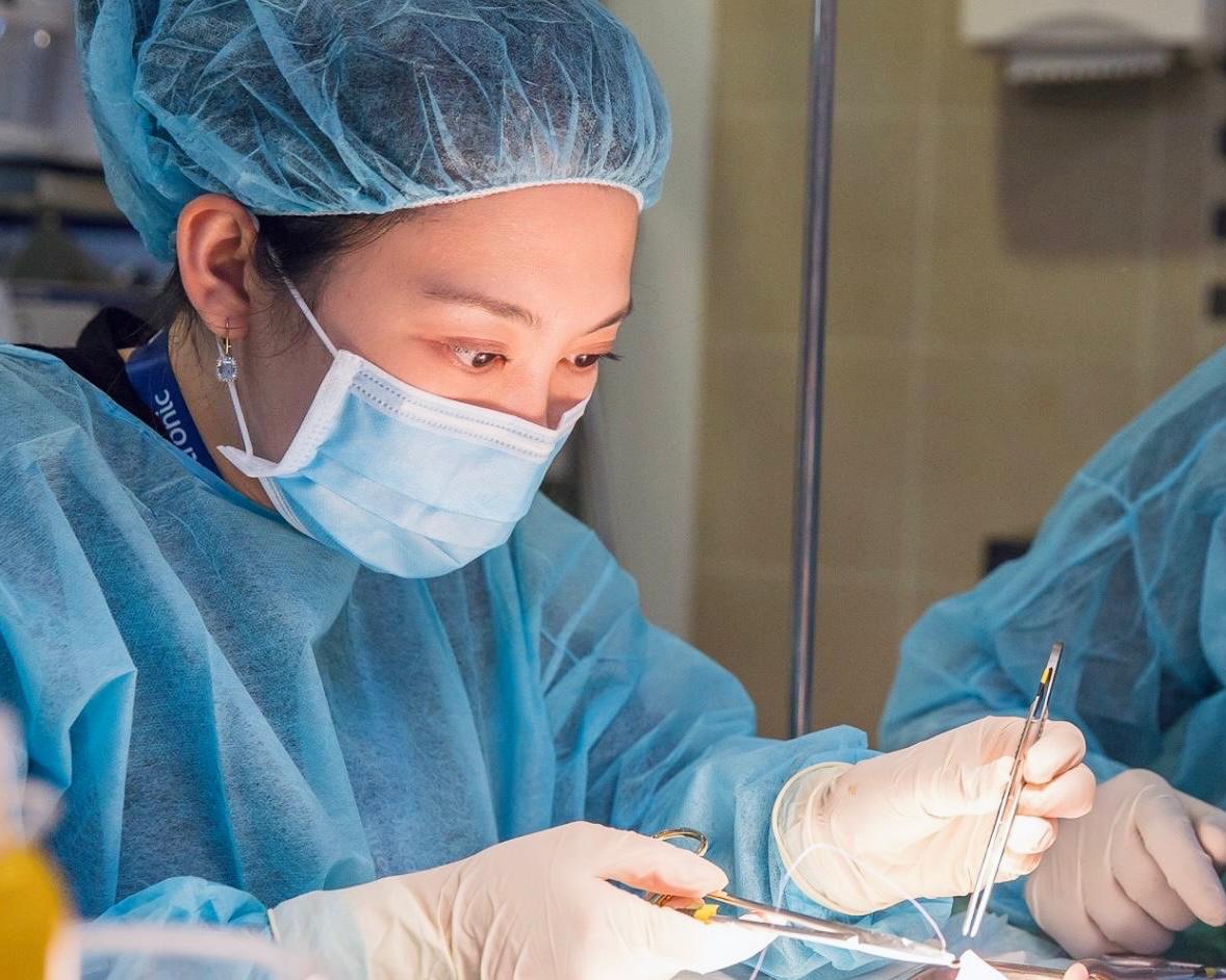 Dr Shilla Mariah Yussof in the operating theatre