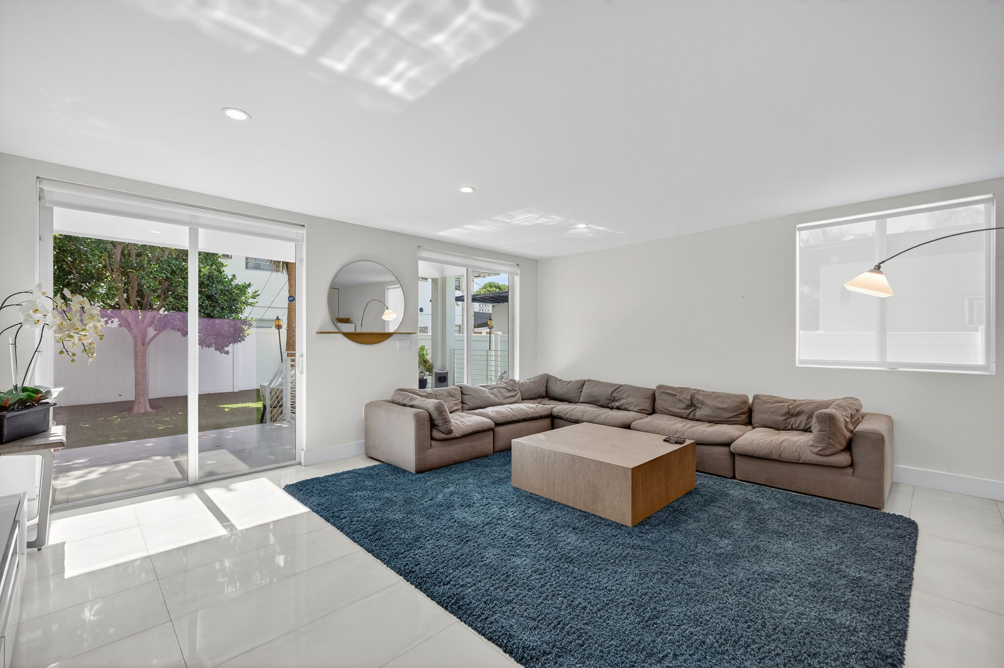 Corner townhome at 904 NE 15th Ave in Victoria Park, Fort Lauderdale with private yard and 2-car garage
