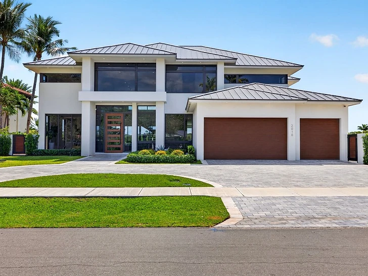Coral Ridge Waterfront Estate