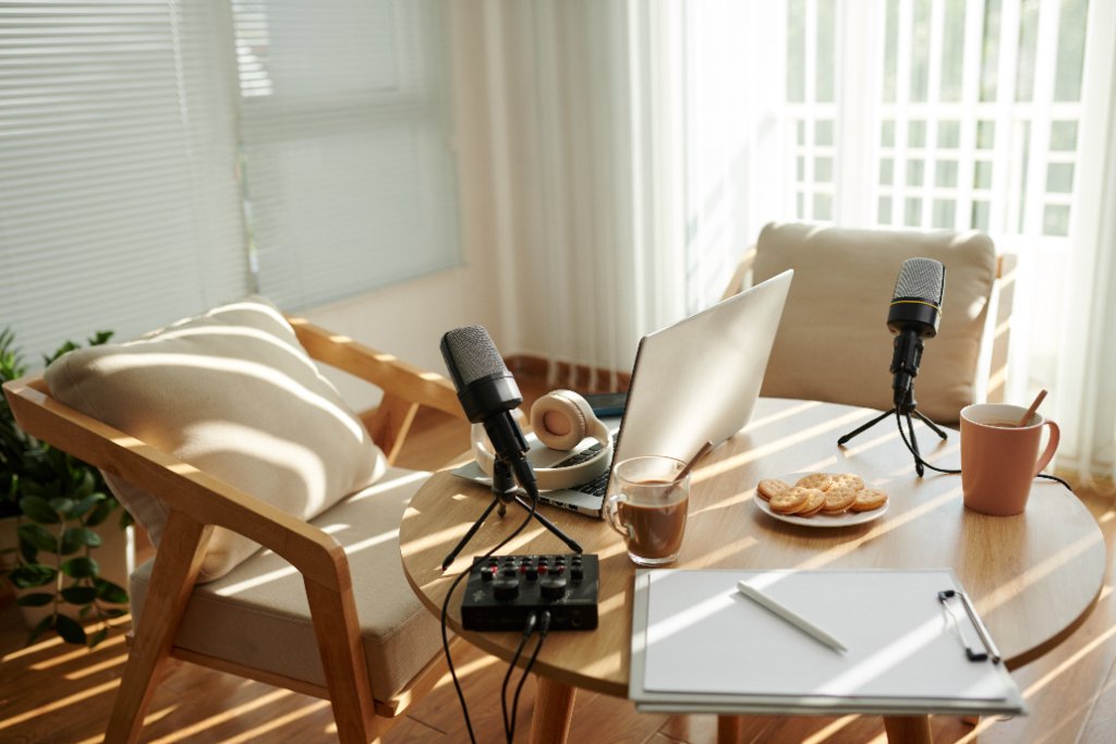 Content Creation & Storytelling