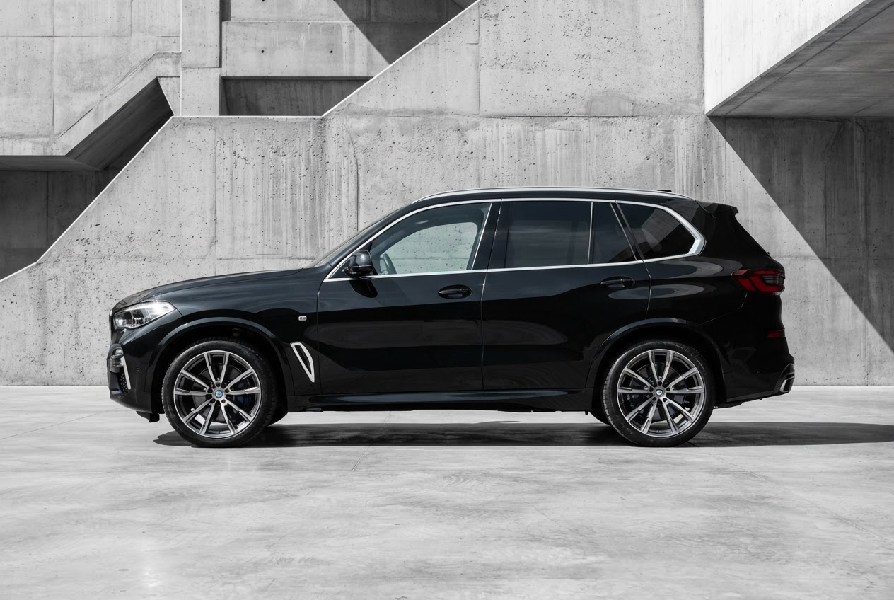 BMW X5 · Audi Q7