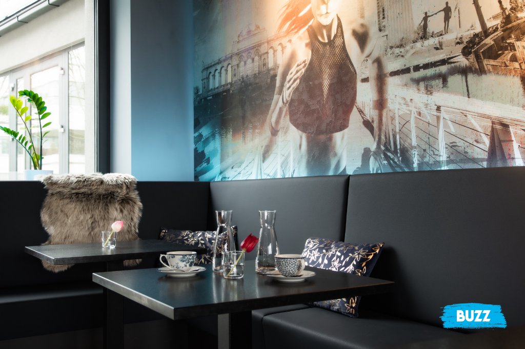 BUZZ Café-Bar
