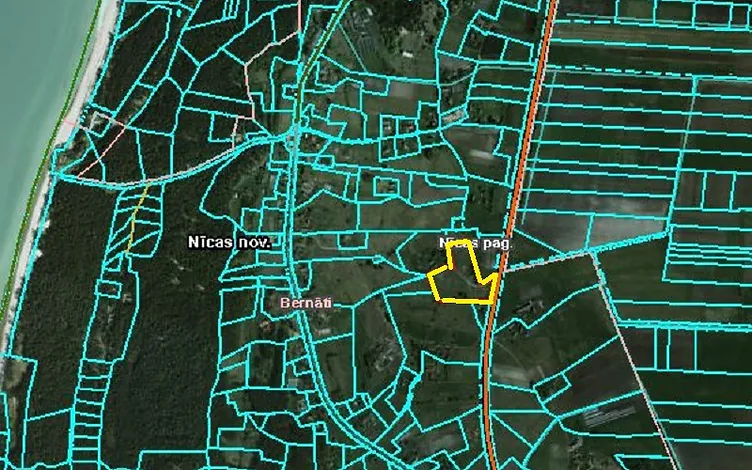 2.26 ha žemės 12 km nuo Liepojos 12