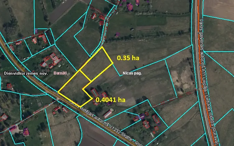 Zeme (0.35 ha un 0.4041 ha) Bernātos 2