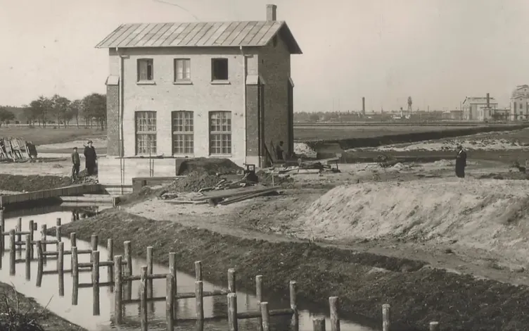 Two Buildings and 2,074 m² of Land at Sūkņu Street 14 10