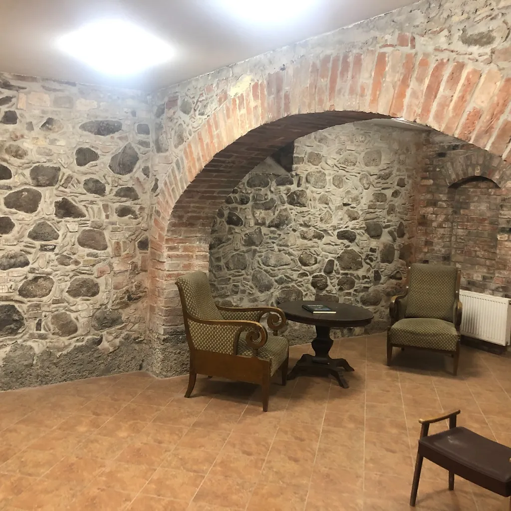 Ēka komercdarbībai Kungu ielā 9, Liepāja 4