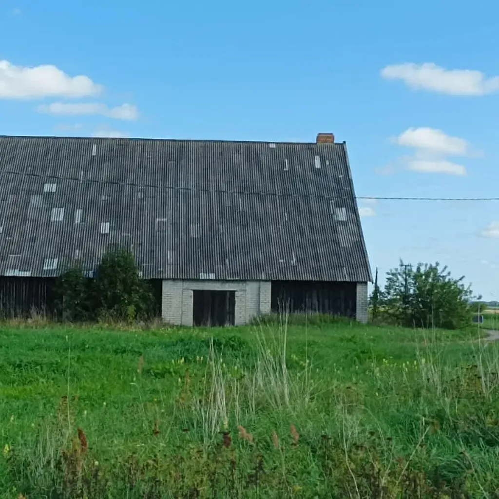 2.26 ha žemės 12 km nuo Liepojos 1