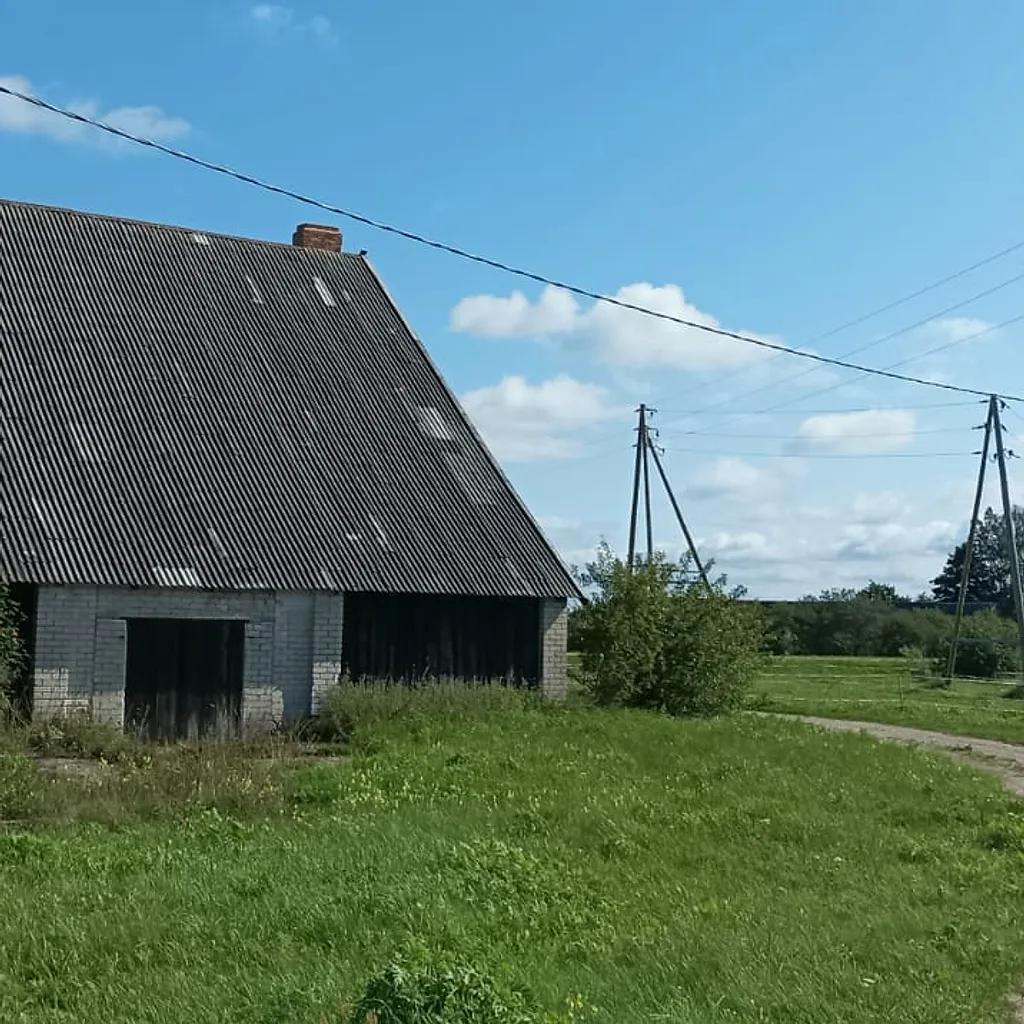 2.26 ha žemės 12 km nuo Liepojos 3