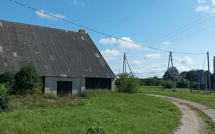 2.26 ha žemės 12 km nuo Liepojos 3