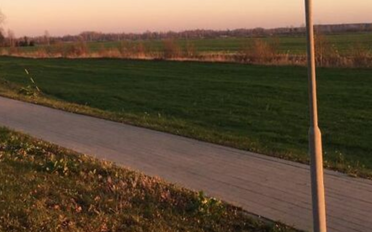 Zeme komercapbūvei 11, 53 ha pie Liepājas robežas blakus šosejai Liepāja-Rīga 5