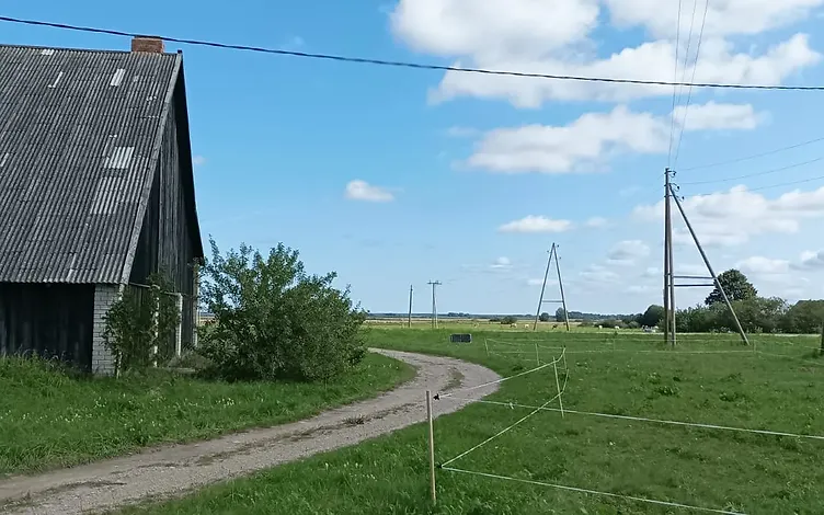 2.26 ha žemės 12 km nuo Liepojos 9