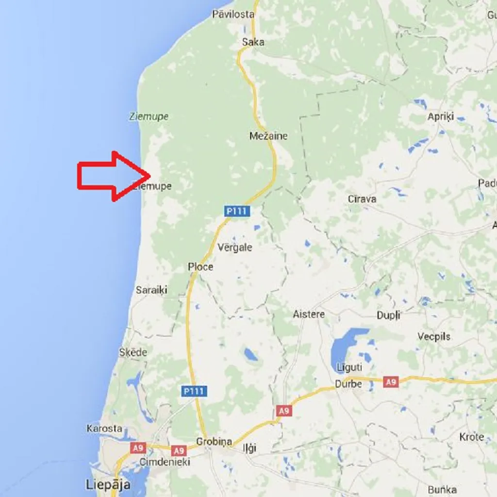 Žemės sklypas (3,84 ha) su išėjimu į jūrą 4