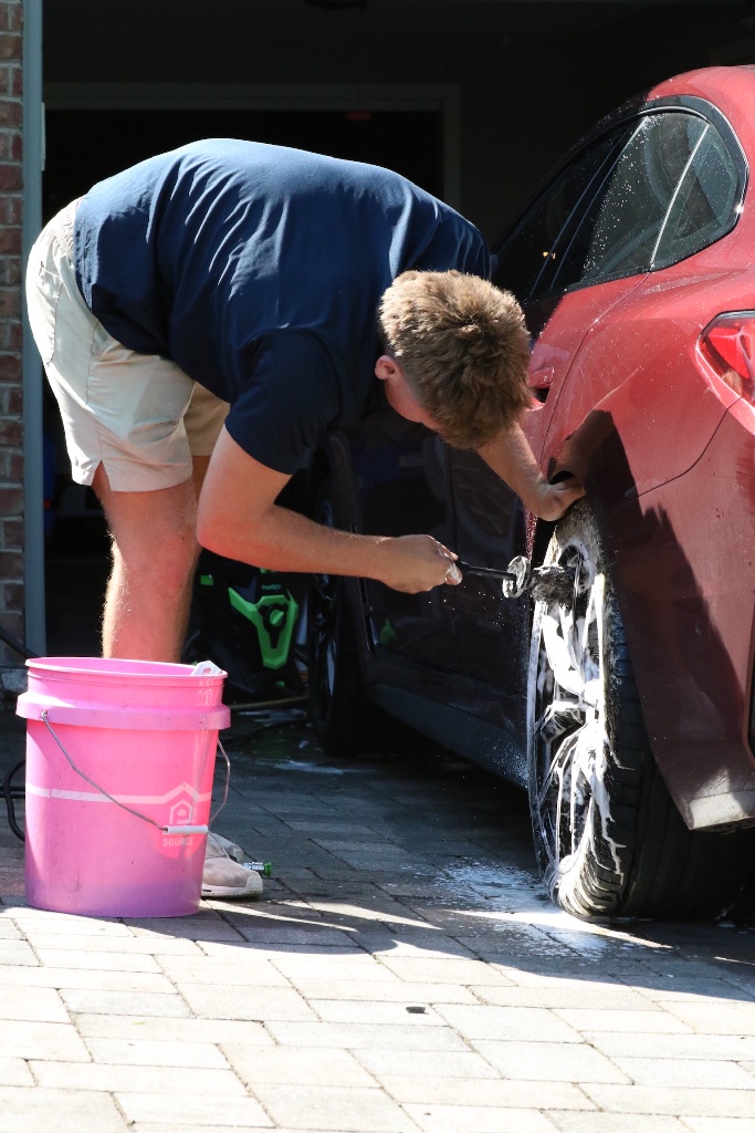 Wheel & Tire Deep Clean