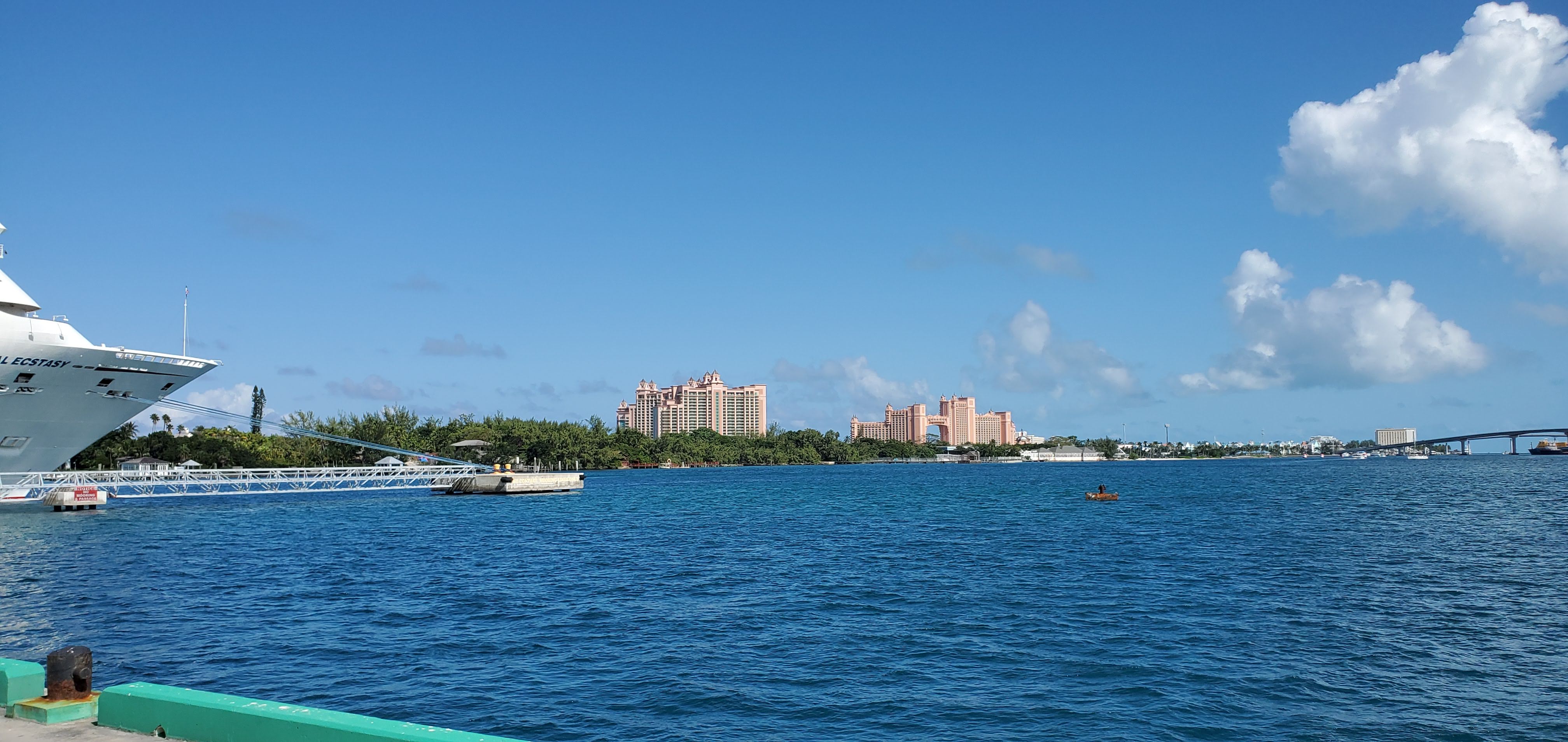My 3 Most Favorite Restaurants in Nassau
