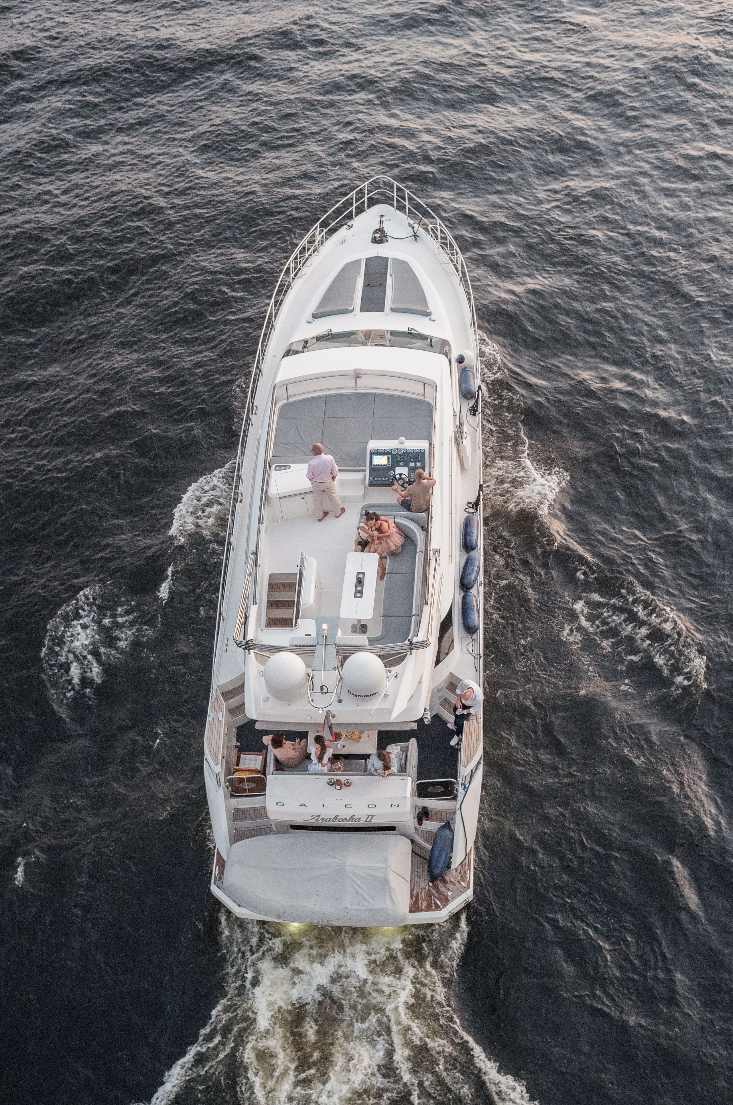 How to Spend the Day on a Yacht in Fort Lauderdale