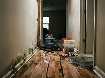 Hallway Water Damage Dry-Out before remediation