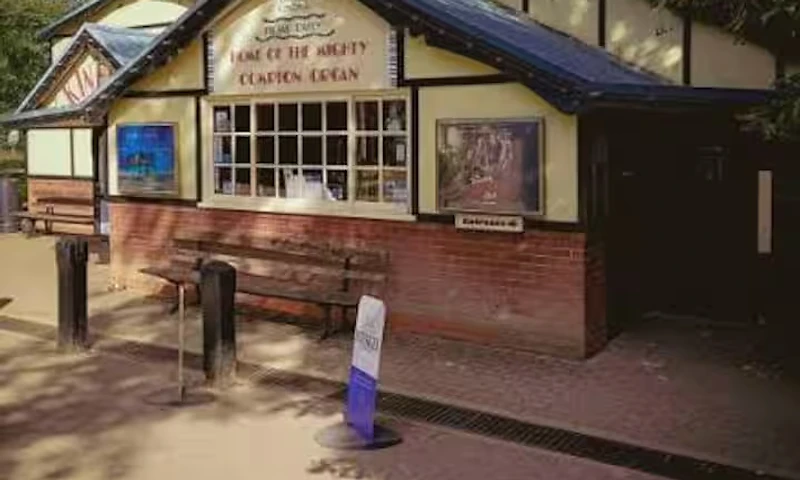 Kinema in the Woods