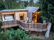 Bainland Lodge Retreats 11