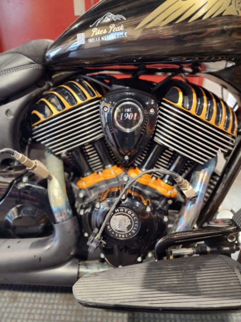 V-Twin Engine Finishing