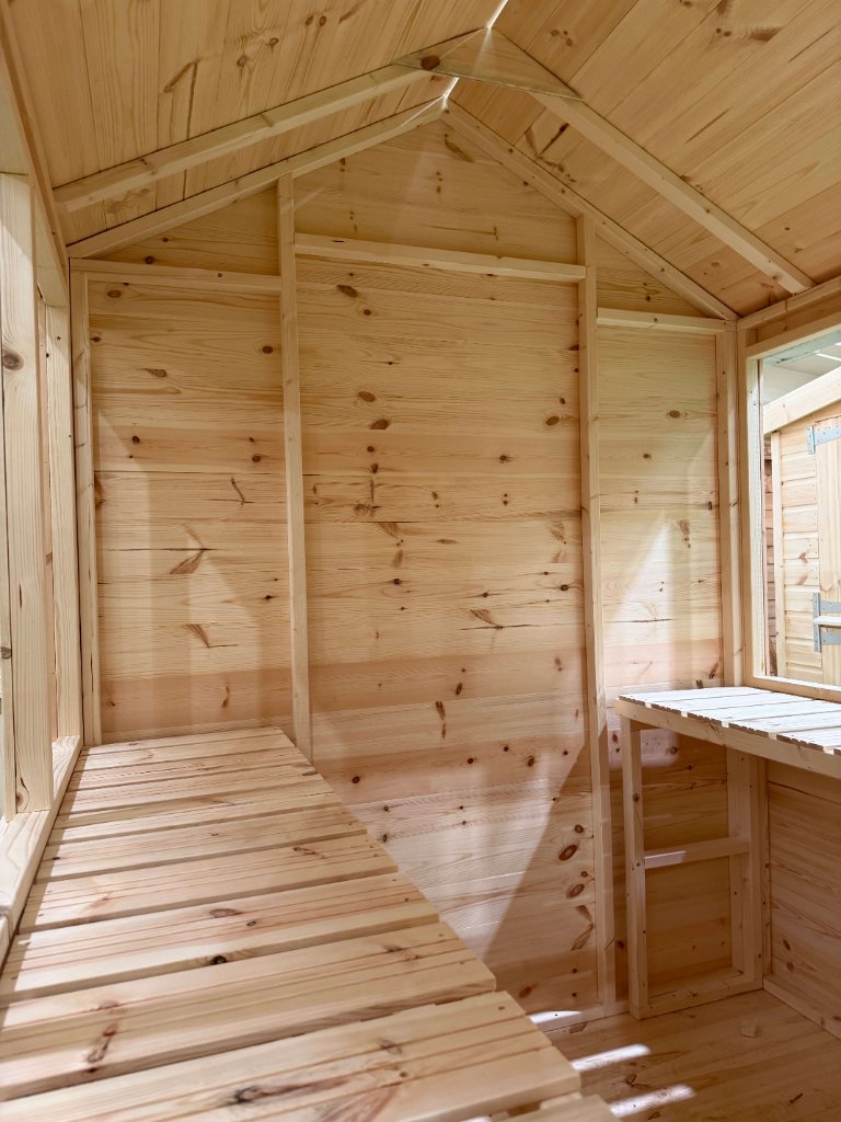 The Axbridge potting shed - interior corner with workbench