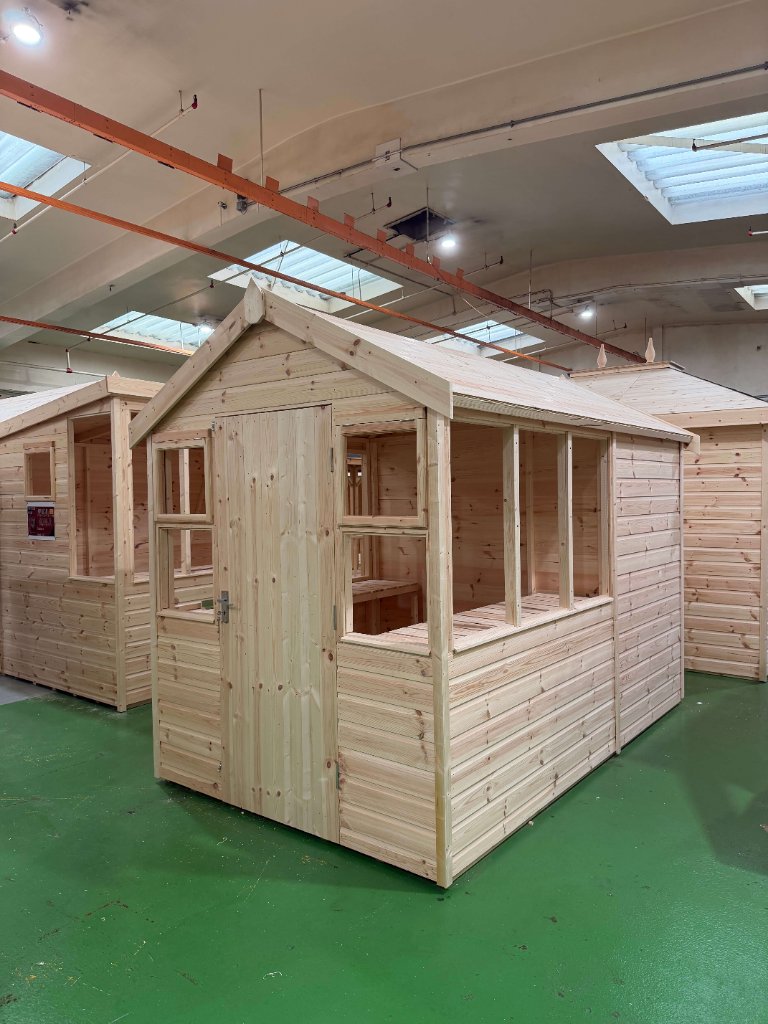 The Axbridge potting shed - front and side panel view