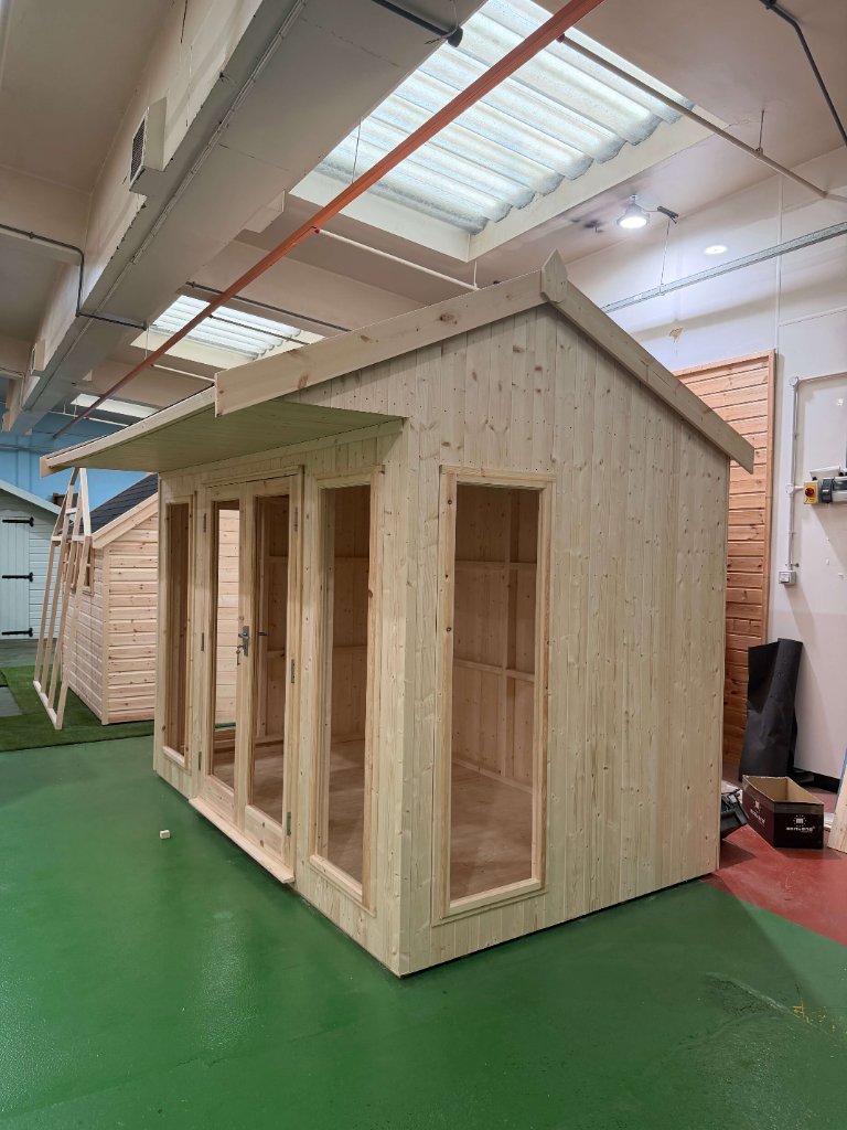 The Bristol garden room - three-quarter view in factory