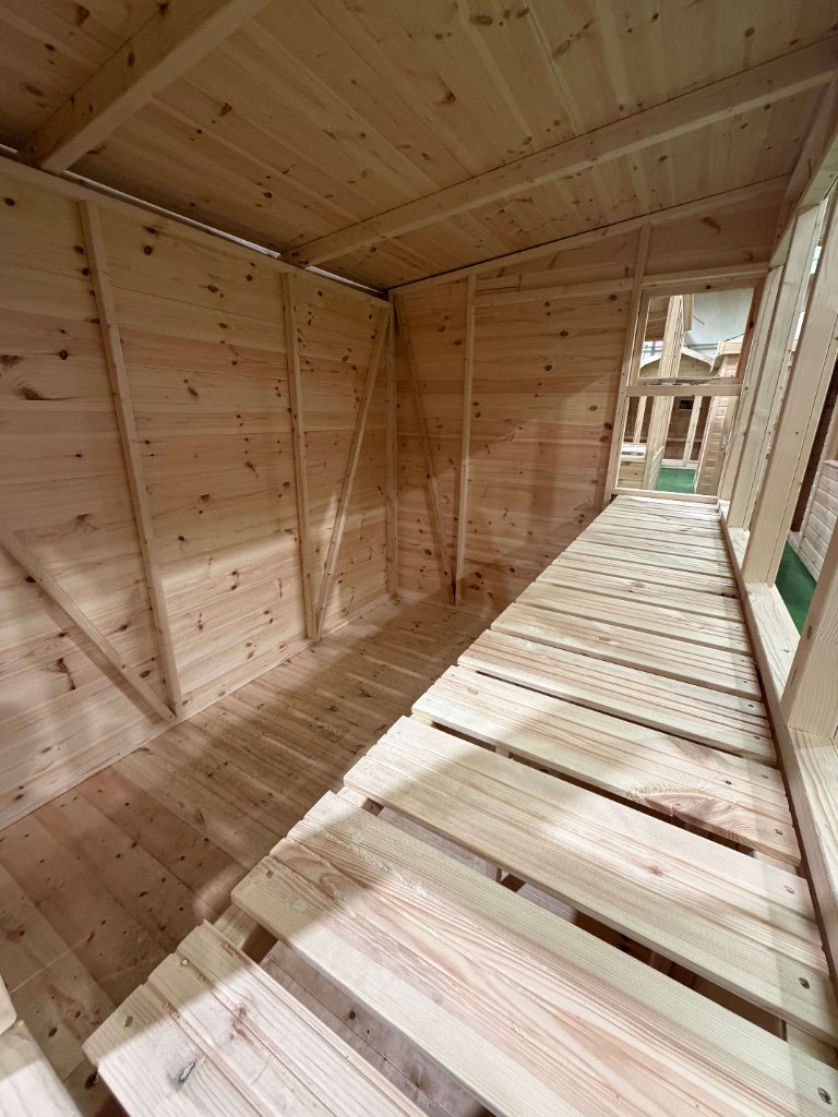The Bath sun pent shed - interior corner with workbench