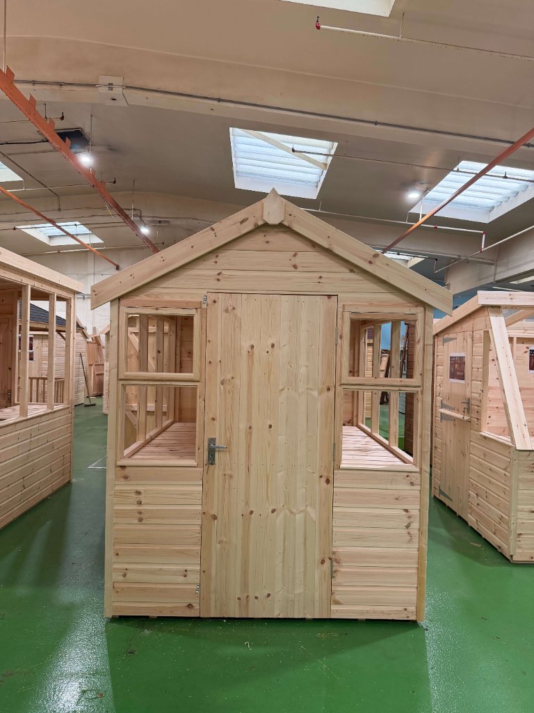 The Axbridge potting shed - full front view in factory