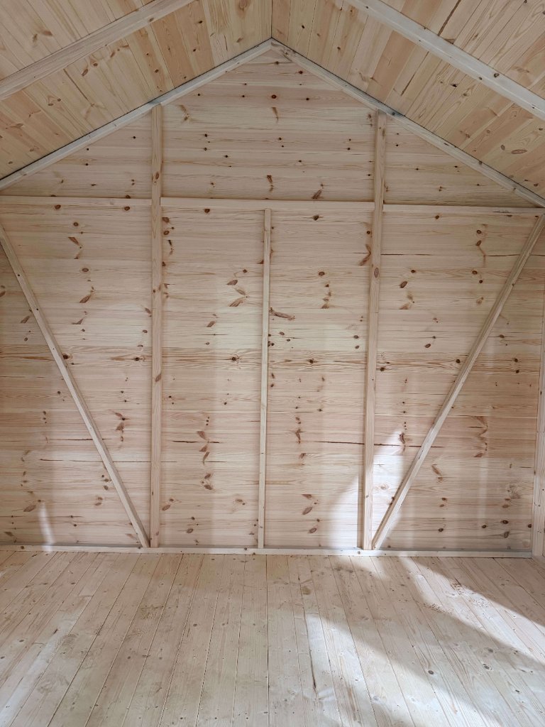The Glasgow apex summerhouse - interior back wall and framing