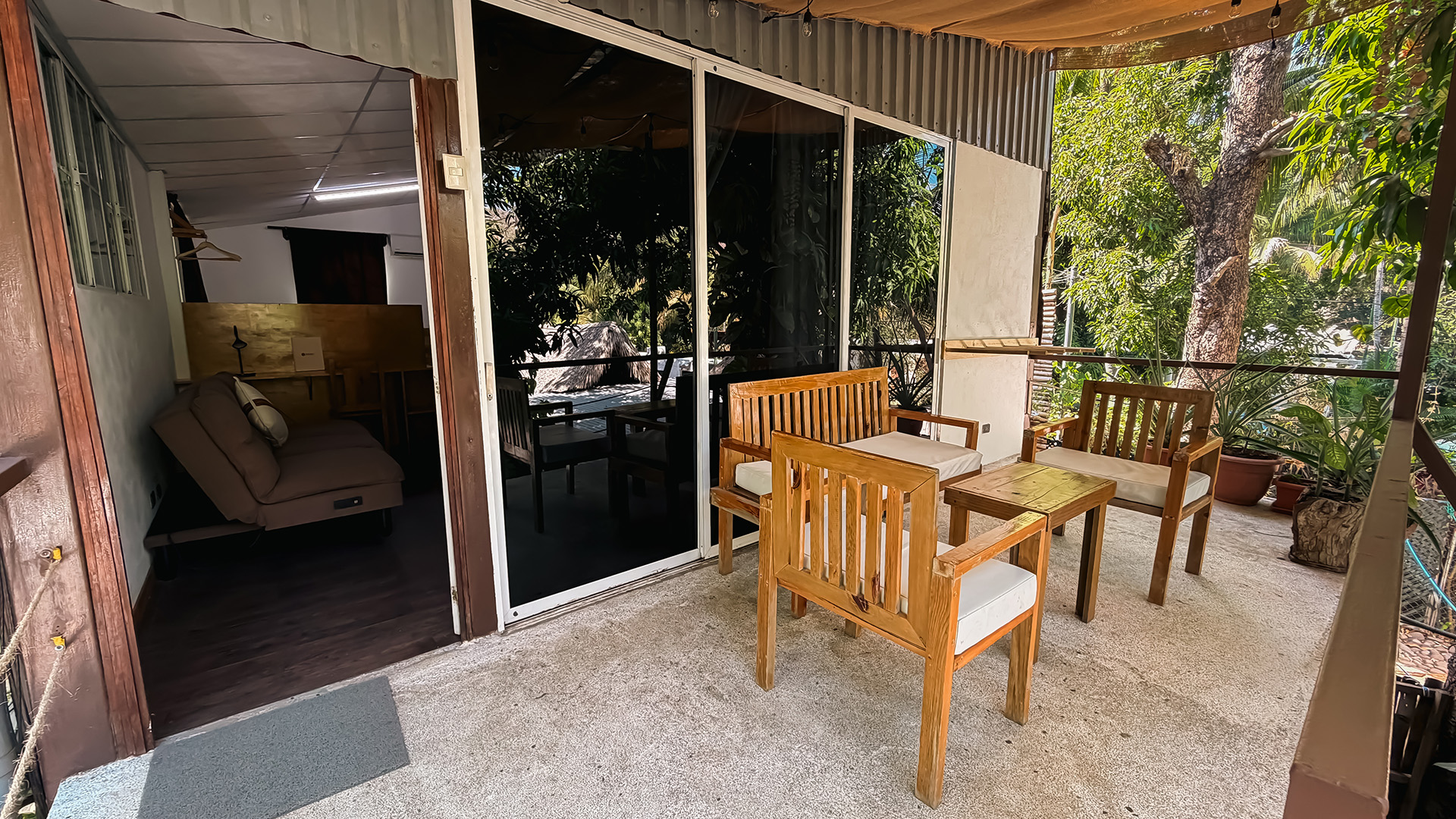 Apartment — King Bed, Terrace & Hot Water 6