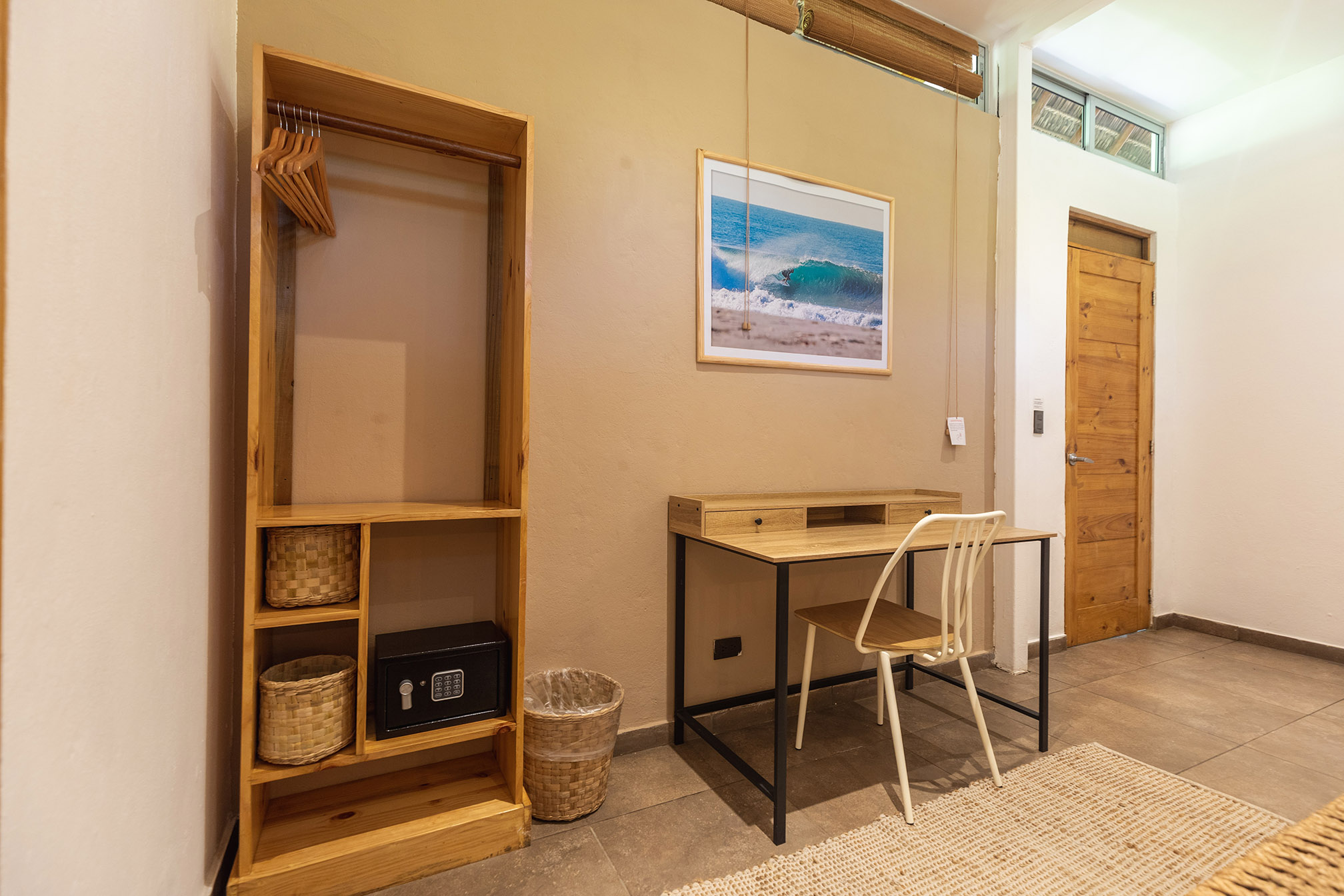 Superior Double Room with Bunk Bed 4