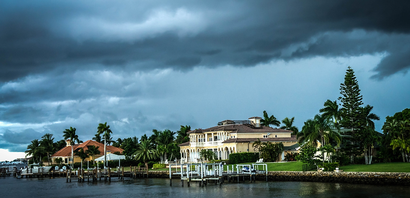 Why August Is the Best Month to Install a Whole-Home Generator in Tampa Bay 