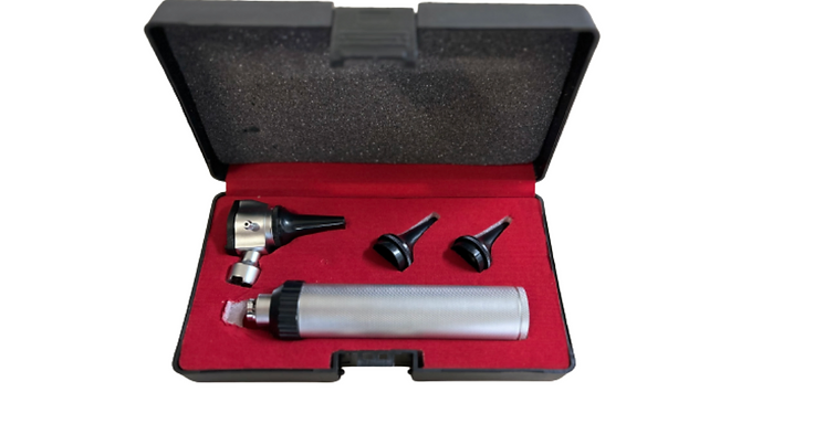 Conventional otoscope kit in black hard case with red felt lining, metal handle, otoscope head and disposable specula tips
