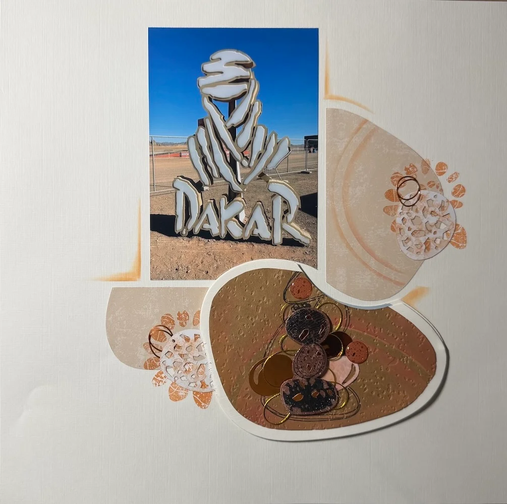 Page d'album scrapbooking sur le thème du Dakar, tons sable et cuivre avec embellissements dorés