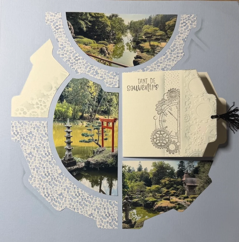 Page d'album Tant de souvenirs sur fond bleu lavande avec photos de jardin japonais
