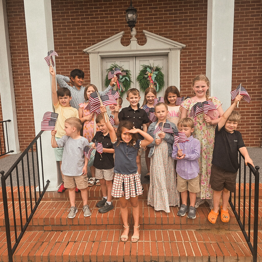 Church photograph 1 for Sovereign Roots Fellowship