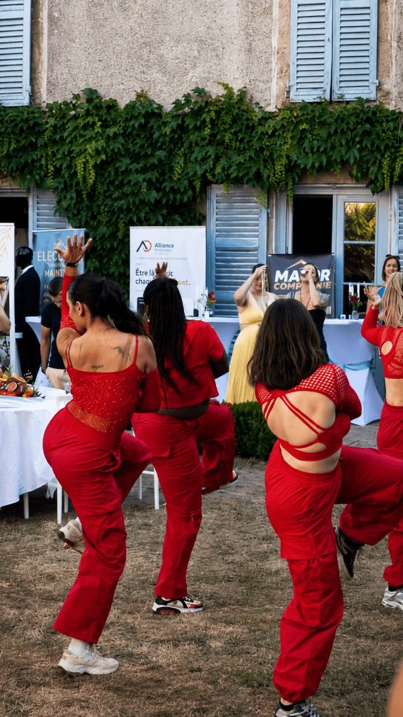 Animation dansée filmée pour un Réel événementiel Clermont Connecté