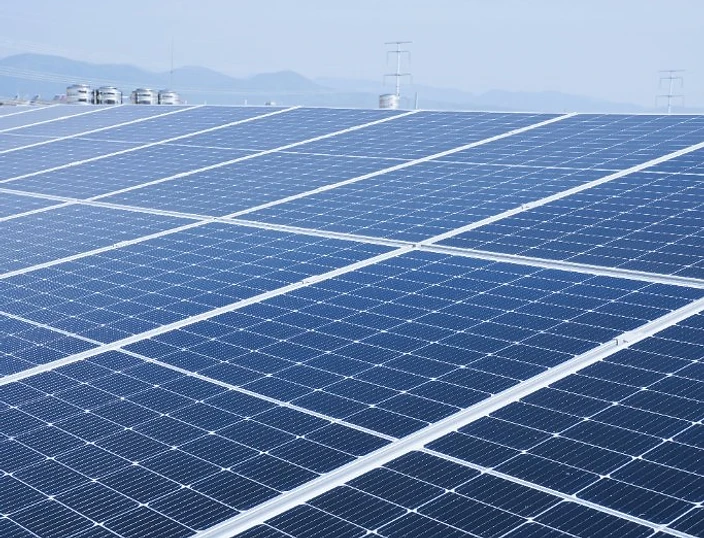 Complete solar solution with battery storage on a single-family home