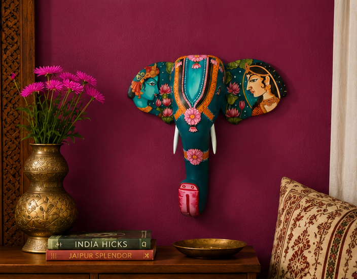 Kandarpa, a handcrafted painted in miniature object from Kutch