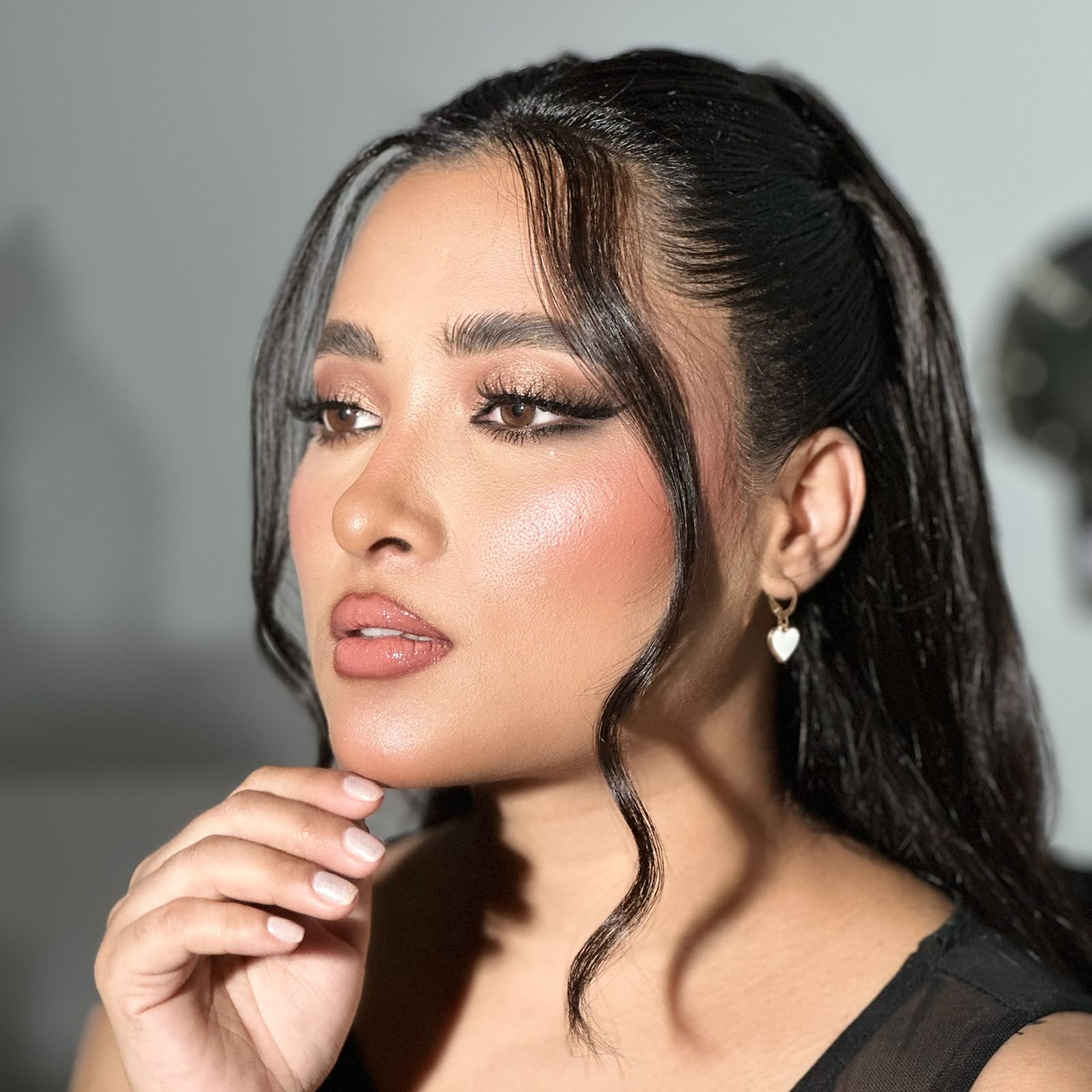 Lady D Beauty Lounge — warm glam waves portrait