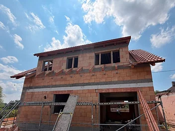 dokončili jsme pokládku střešní krytiny – foto 2